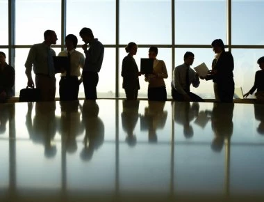 Ινστιτούτου Εργασίας ΓΣΕΕ: Μηδενικές προσδοκίες για αύξηση αποδοχών στον ιδιωτικό τομέα